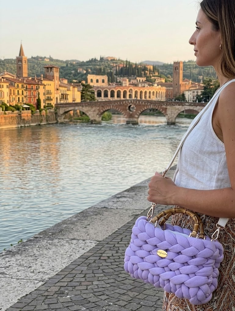 ##Le Verona – Borsa in Maglia Chunky & ABS Marrone##